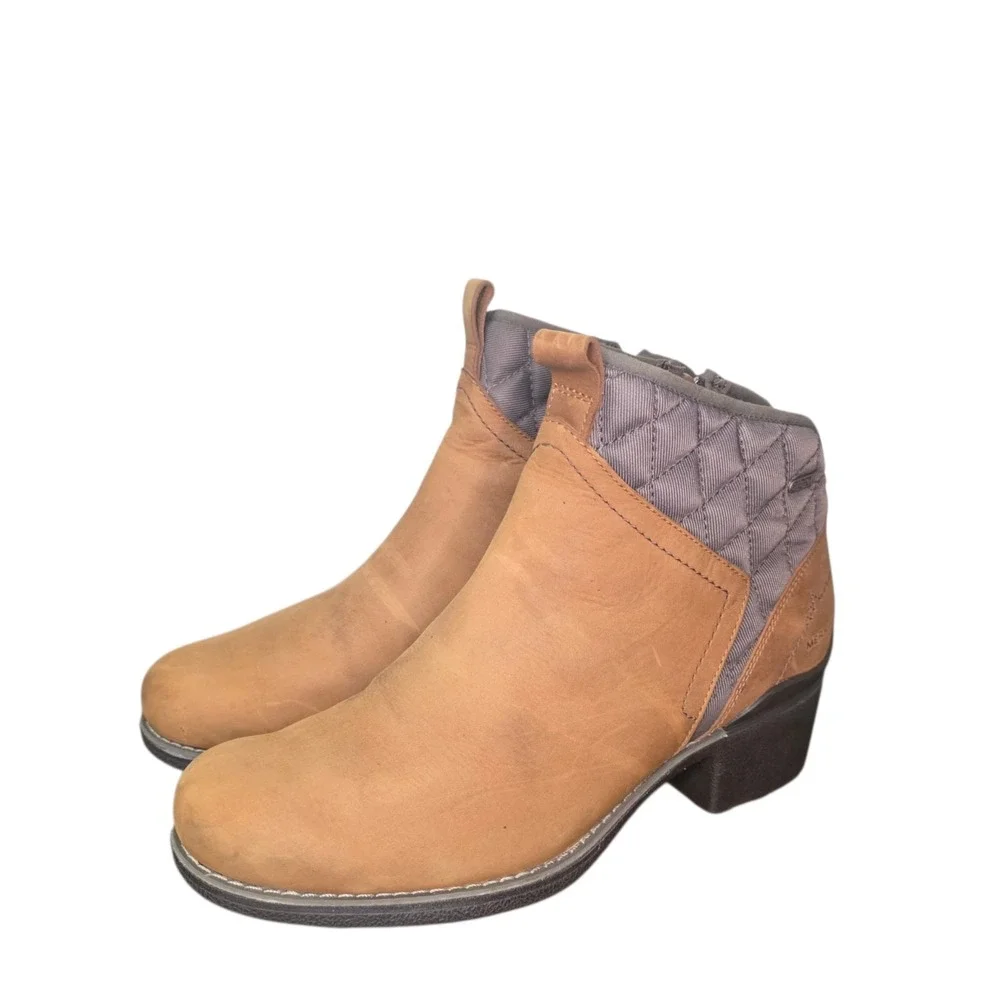Merrell J45546 Womens 10 Waterproof Leather Ankle Boots Brown Block Heel